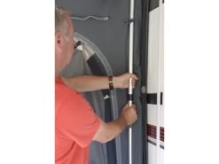 Kampa Dometic Set Aandrukstangen Aluminium -Camp Terrain Nest Verkoop 26 2 kampa set aandrukstangen aluminium ce730205 2